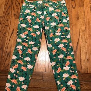 Old Navy Mid-rise Pixie Ankle Pants